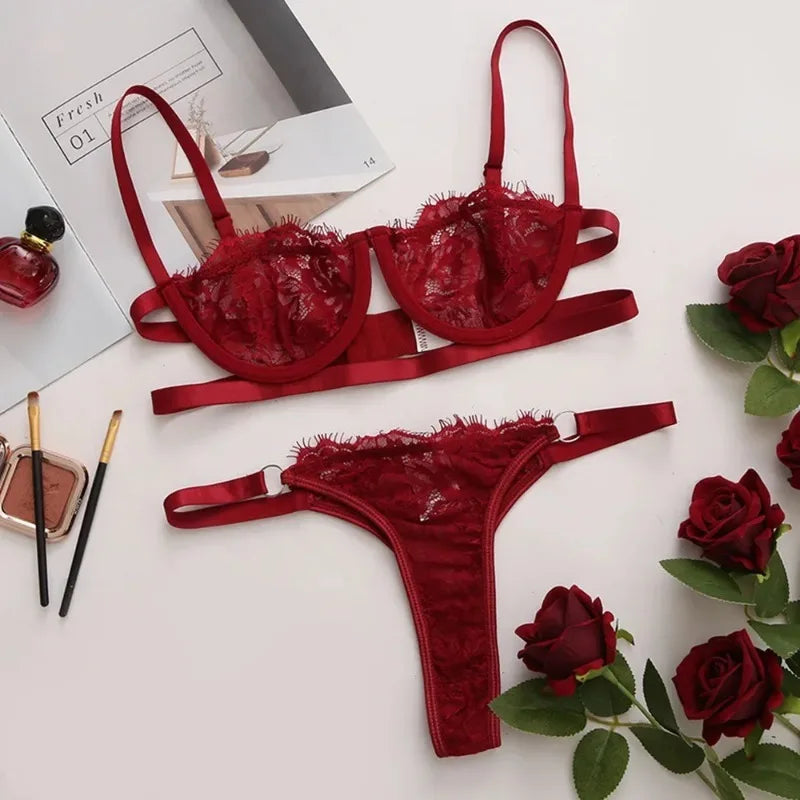 Lingerie Sexy Femme Dentelle Sous-Vêtements Transparents Fée Broderie Ensembles Brefs Kit De Soutien-Gorge Délicat Push Up Breves Ensembles Soutiens-Gorge Érotiques Minces