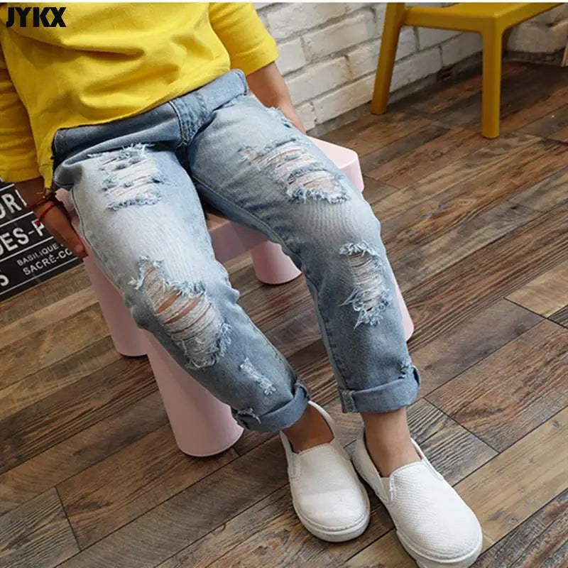 Jeans multicolores à trous pour petites filles et garçons, Denim décontracté, amples à revers, pantalons pour enfants, nouvelle mode printemps et été 2024